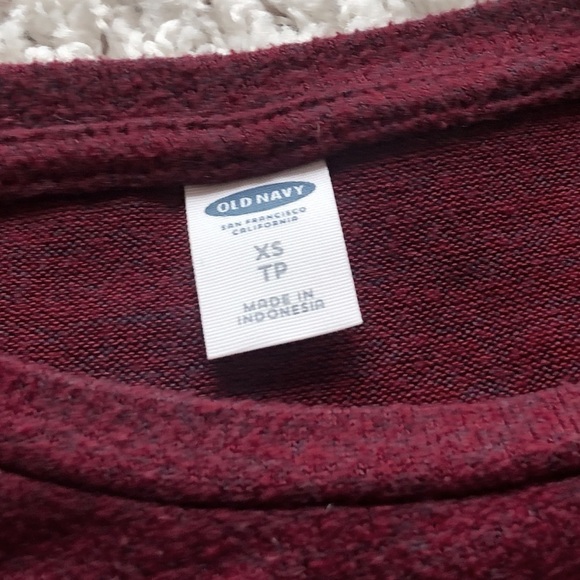 Old Navy soft plush scoop neck long sleeve top - Picture 3 of 8